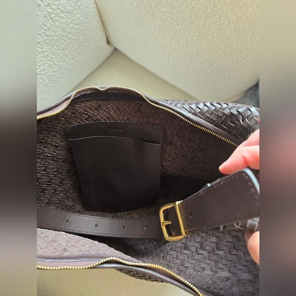 Madewell, The Essential Curve Shoulder Bag, Coffee Bean - Picture 10 of 12